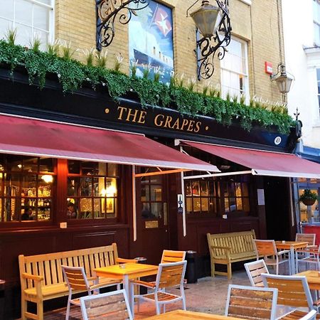 The Grapes Pub Hotel Southampton Exterior foto